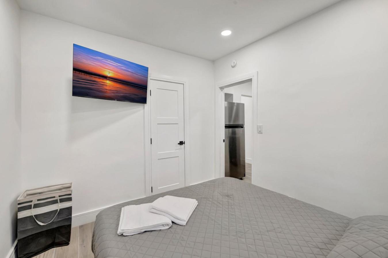 Banyan St. 1br 1ba Off Olas - Steps To * Fort Lauderdale
