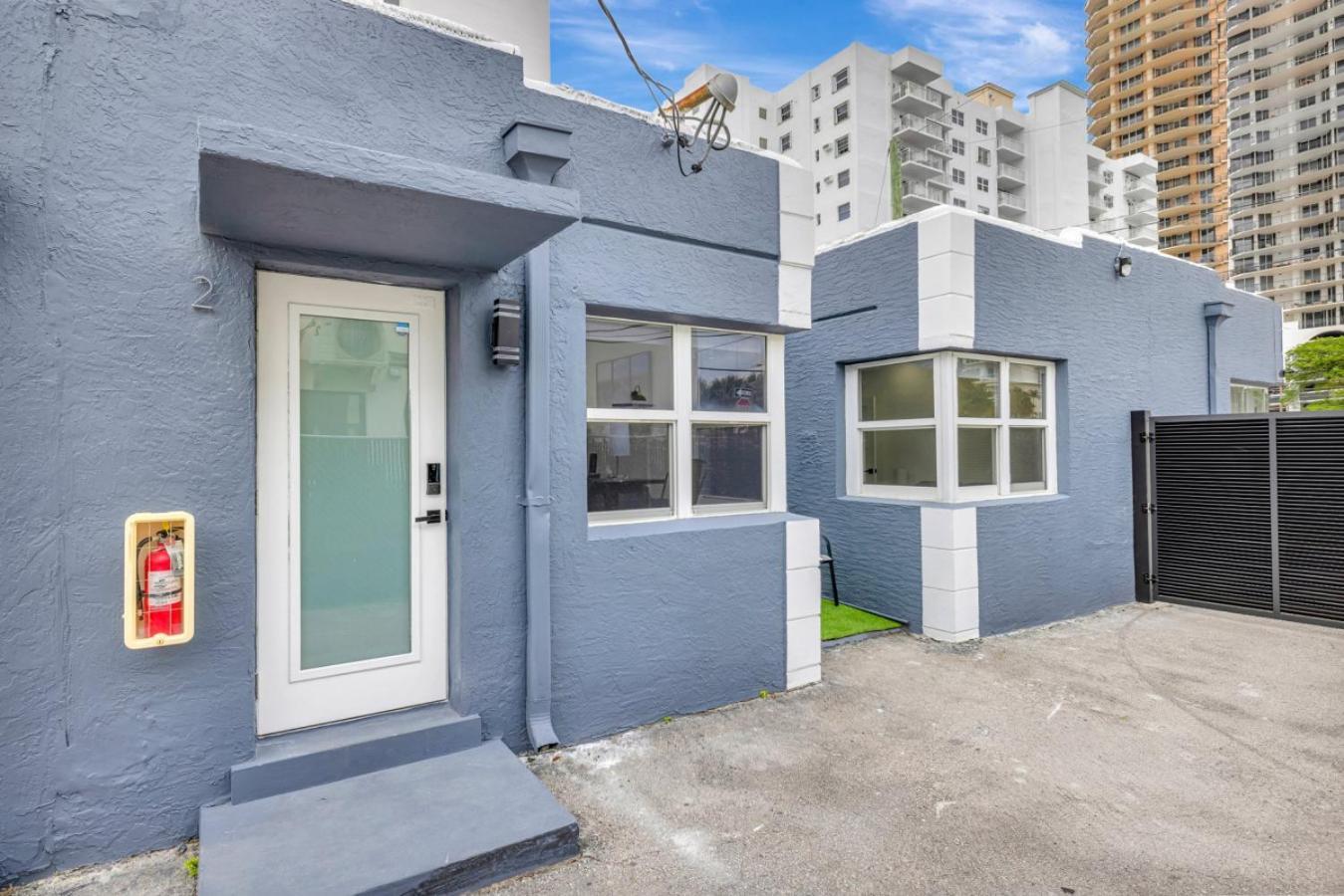Banyan St. 1br 1ba Off Olas - Steps To Apartment Fort Lauderdale